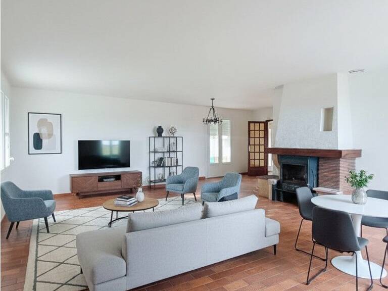 Maison T8 avec sous-sol — photo 1