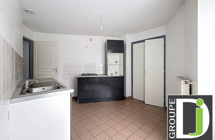 Maison sur 2 niveaux avec grand garage — photo 5