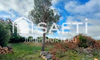 Terrain  895 m² à vendre à Vouillé (79230)