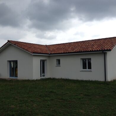 Maison 4 pièces 1020 €