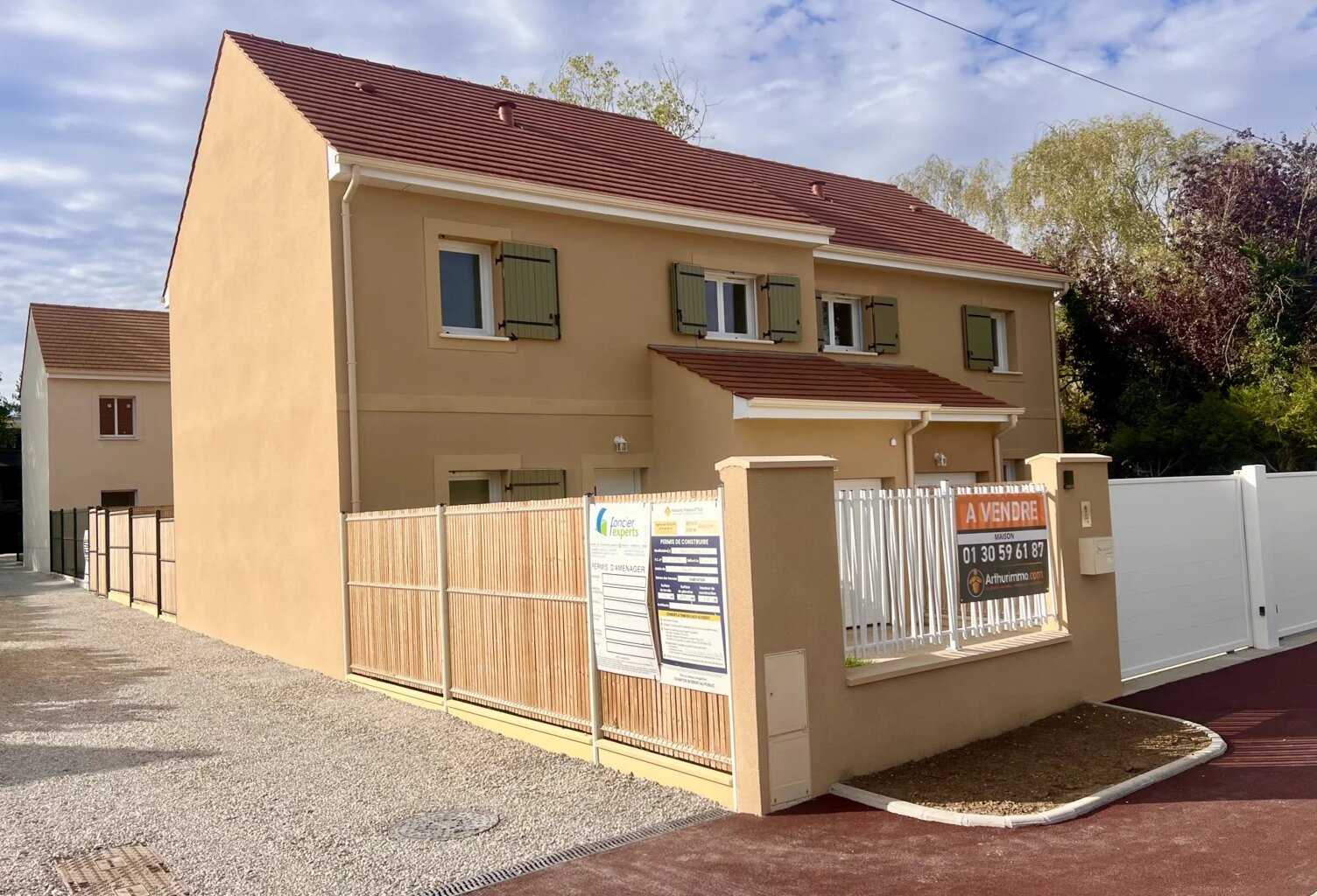 EXCLU ARTHURIMMO - HOUDAN PAVILLON NEUF 90m² jardin garage — photo 1