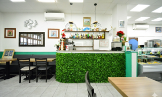 Commerce  92 m² à vendre à Antibes (06600)