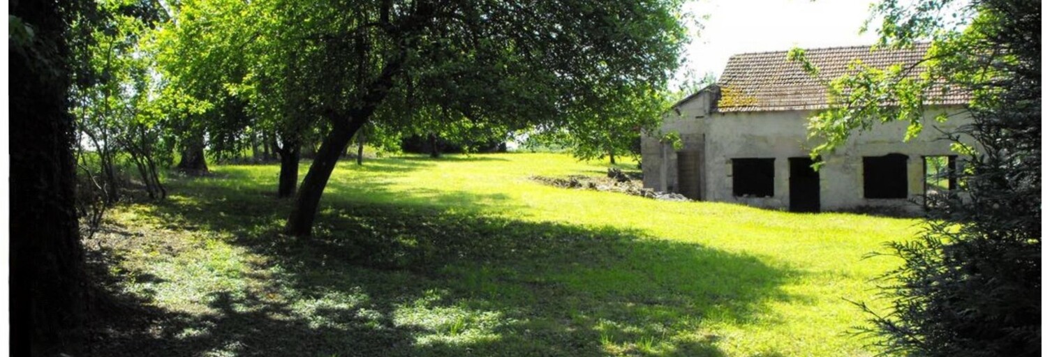 Terrain  3294 m² à vendre à Sorcy-Bauthémont (08270)
