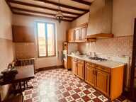 Maison à fort potentiel  Quartier des Amoureux  Nîmes — photo 4