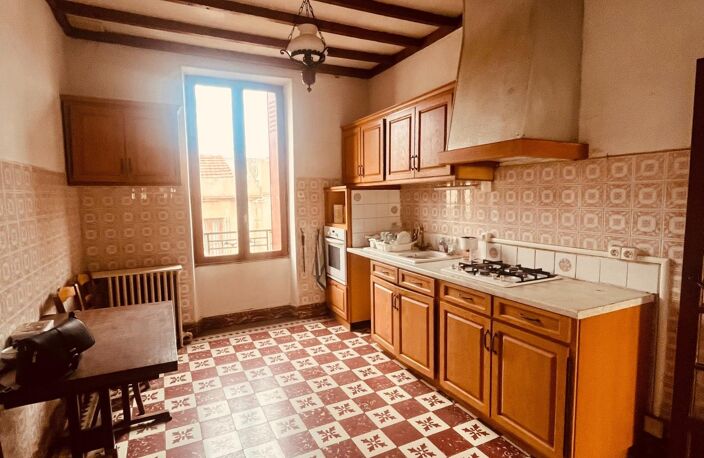 Maison à fort potentiel  Quartier des Amoureux  Nîmes — photo 4