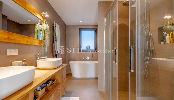 Villa / Maison 6 pièces  à vendre Sainte-Maxime 83120