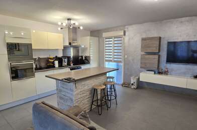 Appartement 3 pièces 230000 €