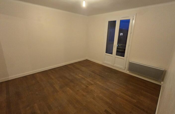 Location appartement 3 pièces 64 m² à Grenoble (38000) — photo 3