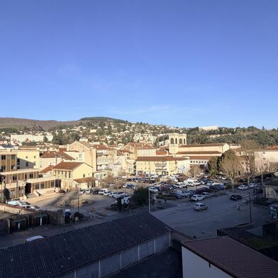 Appartement 2 pièces 450 €