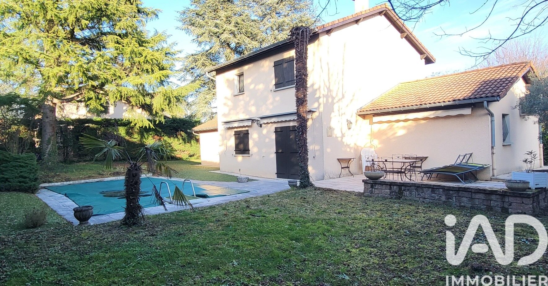 Saint-genis-laval - 114m² - 5p. - 4ch.