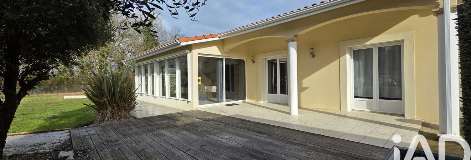 Maison 8 Pièces 187 m² à vendre à Roquefort (40120)