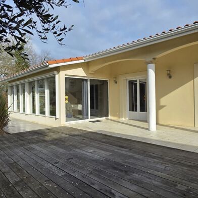 Maison 8 pièces 335000 €