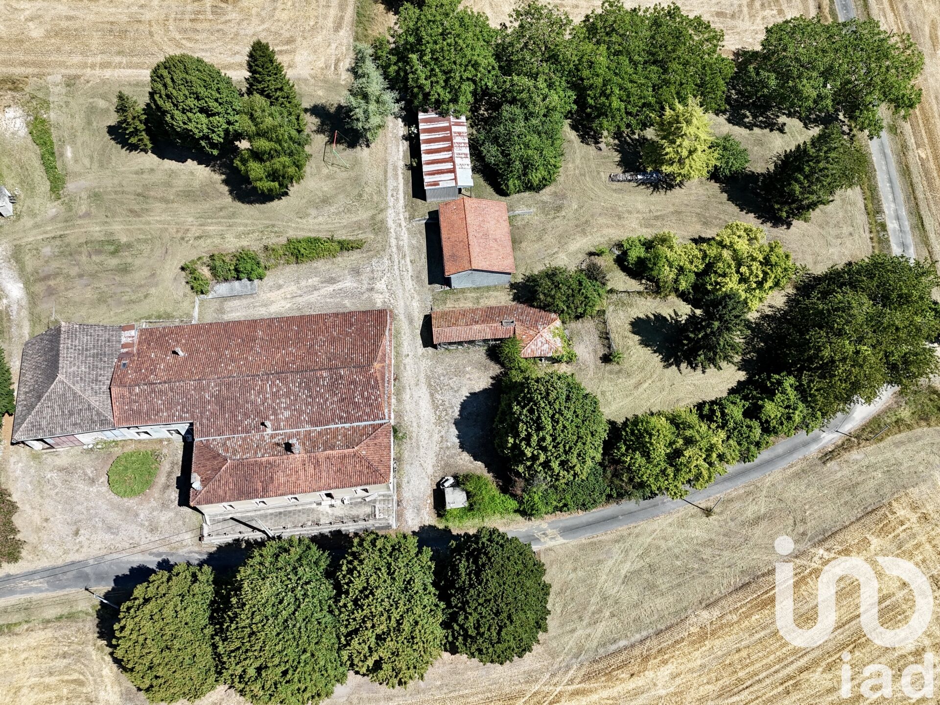 Vente Maison/villa 8 pièces - Photo 2