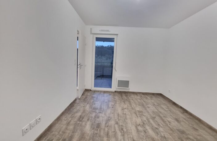 Location appartement 2 pièces 38 m² à Chasse-sur-Rhône (38670) — photo 4