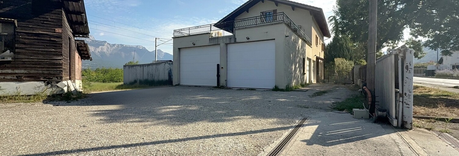 Immeuble  277 m² à vendre à Gières (38610)