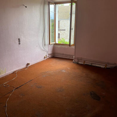 Maison 7 pièces 197900 €