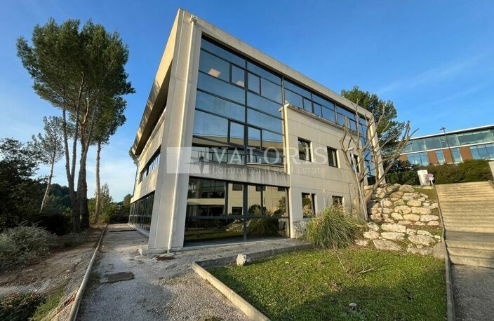 BUREAUX à LOUER — photo 2