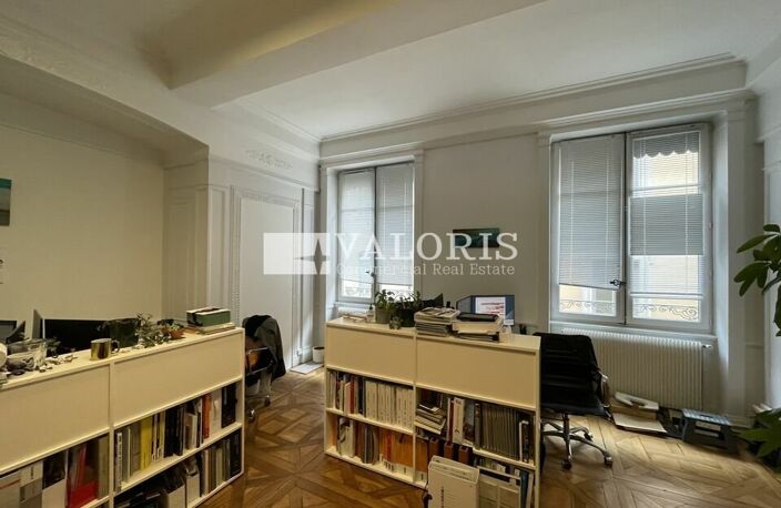 BUREAUX à LOUER — photo 2