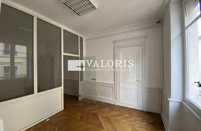 BUREAUX à LOUER — photo 3