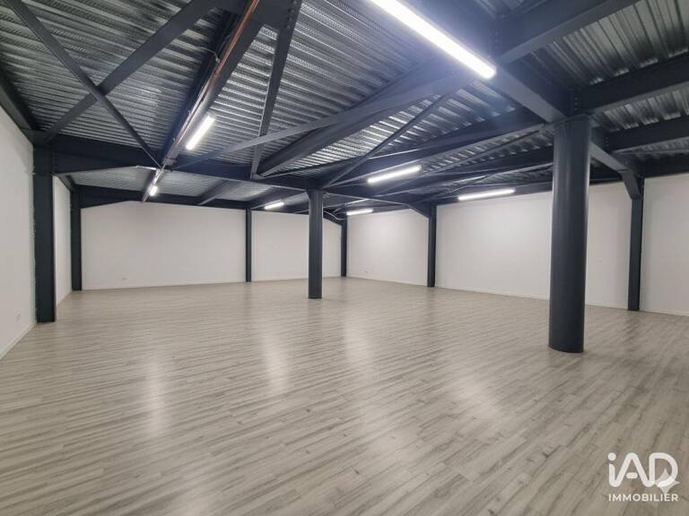 Vente Murs commerciaux 260 m&sup2; — photo 1