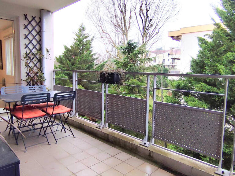 Tassin La Demi Lune Magnifique appartement 4 pièces de 87 m2 avec terrasse 13m2 — photo 1