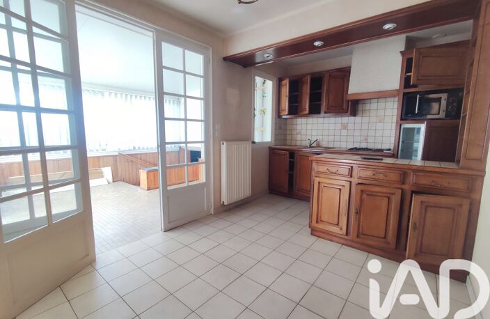 Vente Maison/villa 10 pièces — photo 2