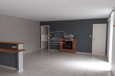 Maison 4 pièces 878 €