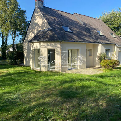 Maison 6 pièces 1680 €