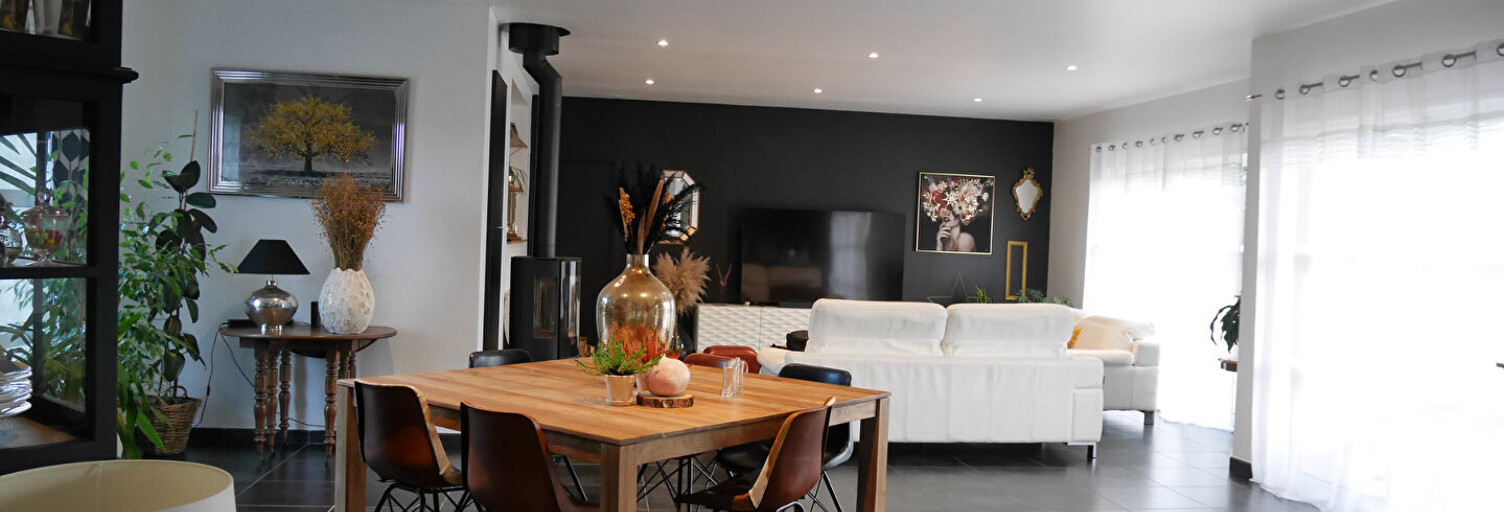 Maison 5 Pièces 192 m² à vendre à Villers-Écalles (76360)