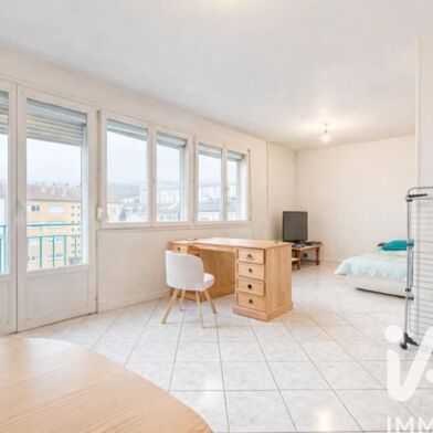 Appartement 3 pièces 99000 €