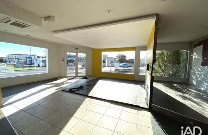 Vente Boutique/Local commercial 275 m&sup2; — photo 3