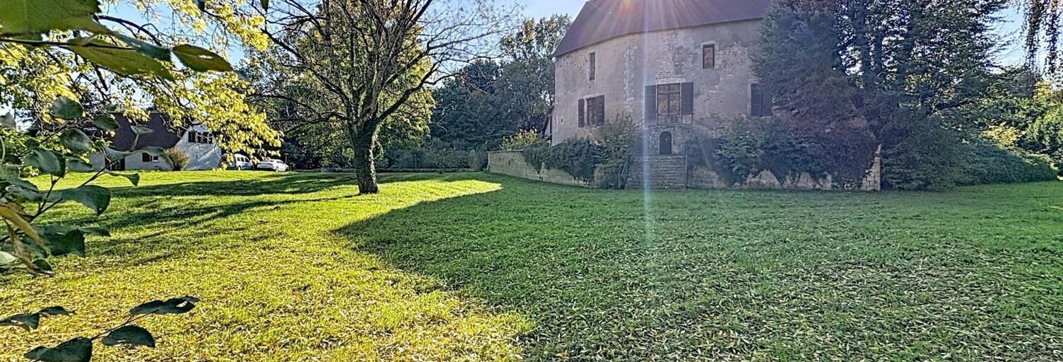 Maison 11 Pièces 450 m² à vendre à Vouillon (36100)