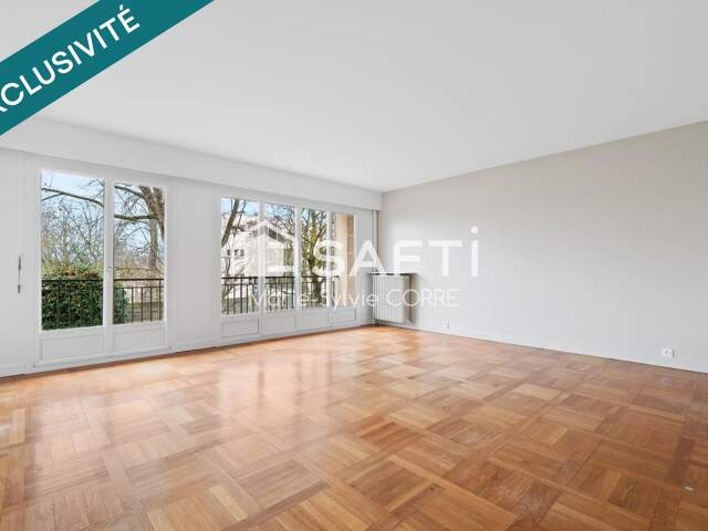 CENTRE de Saint-Germain -en Laye, appartement FAMILIAL de 131m², BOX, cave — photo du bien