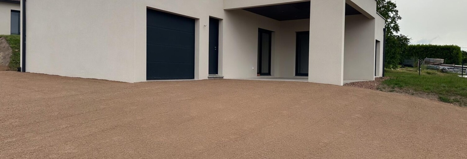 Maison 5 Pièces 106 m² à vendre à Villemontais (42155)