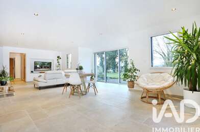 Maison 7 pièces 299500 €