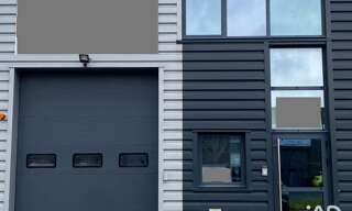 Commerce  282 m² à louer à Saint-Herblain (44800)