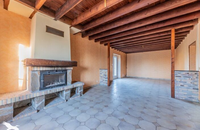 Propriété Agricole de 9 pièces principales — photo 2