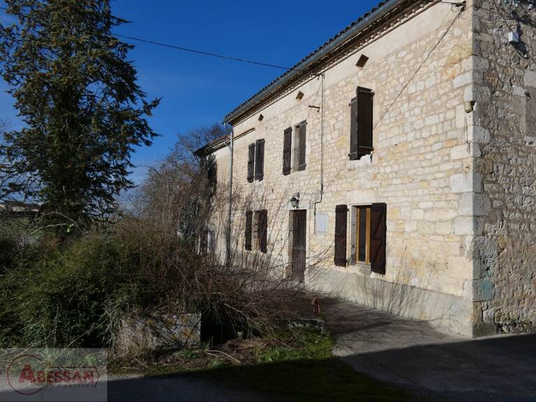 Corps de ferme — photo 1