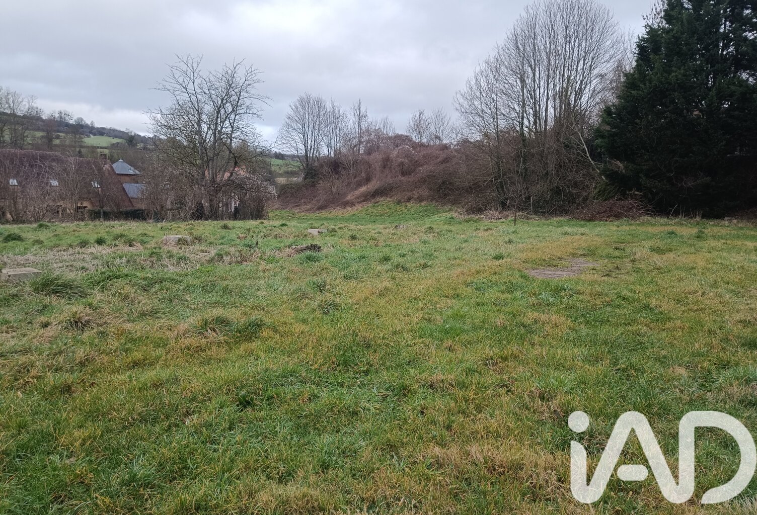 Vente Terrain à bâtir 2 472 m&sup2; — photo 1