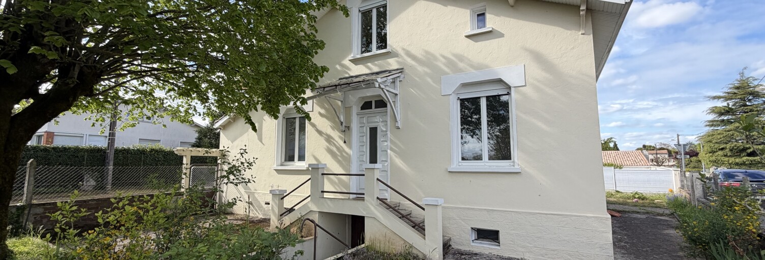 Maison 5 Pièces 102 m² à vendre à La Couronne (16400)