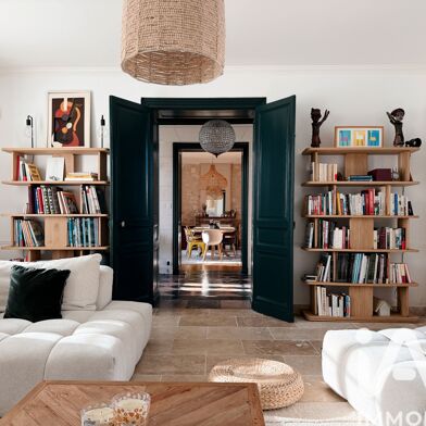 Maison 8 pièces 1370000 €