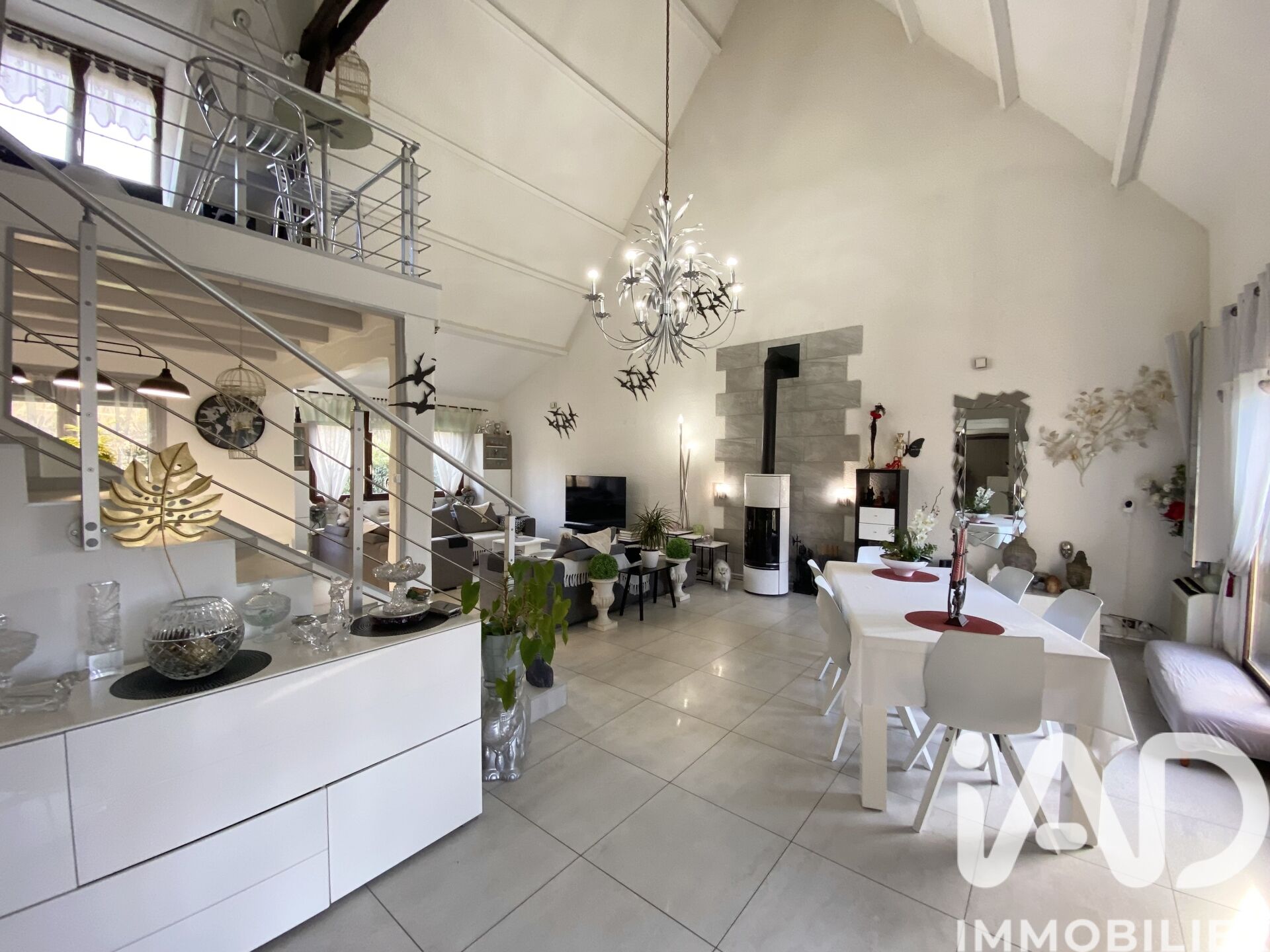 Saint-Fargeau-Ponthierry - 178m² - 7p. - 5ch.