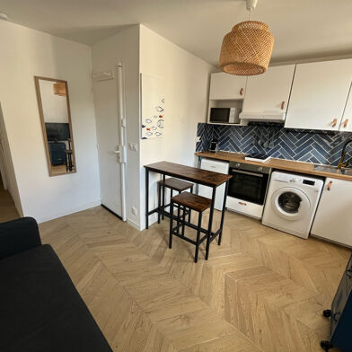 Appartement 2 pièces 700 €