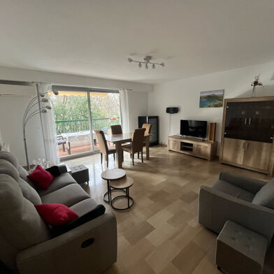 Appartement 3 pièces 1200 €