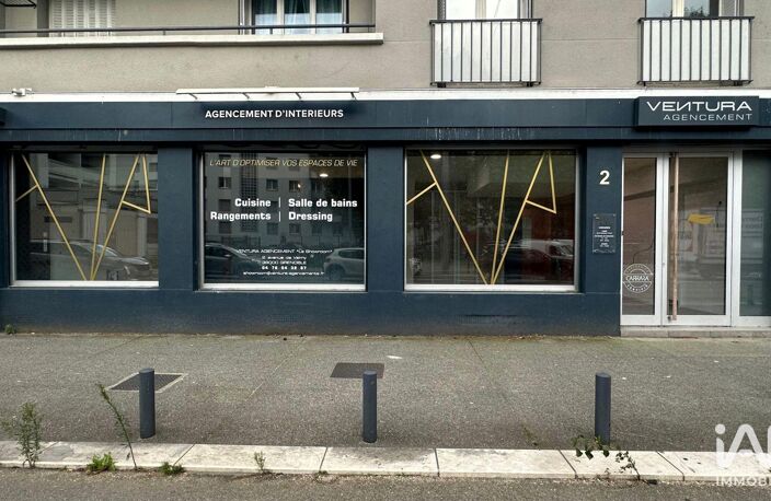 Vente Local d'activités 111 m&sup2; — photo 3
