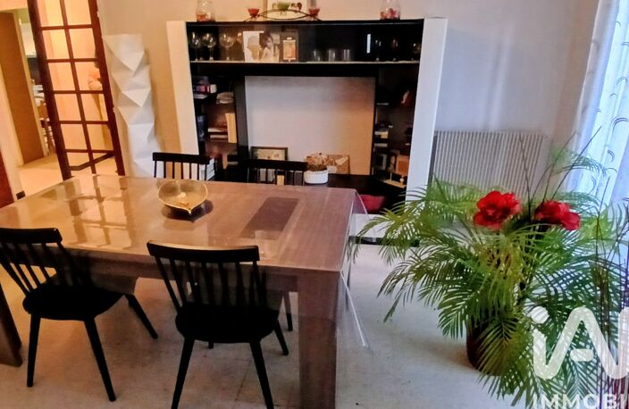Vente Appartement 4 pièces — photo 2