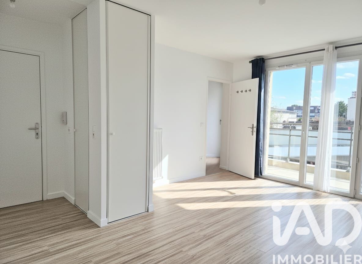 Corbeil-Essonnes - 39m² - 2p. - 1ch.