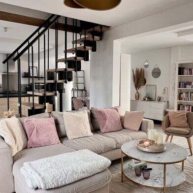 Maison 6 pièces 279000 €