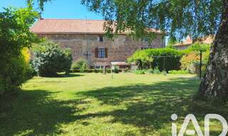 Maison 8 Pièces 235 m² à vendre à Terres-de-Haute-Charente (16270)