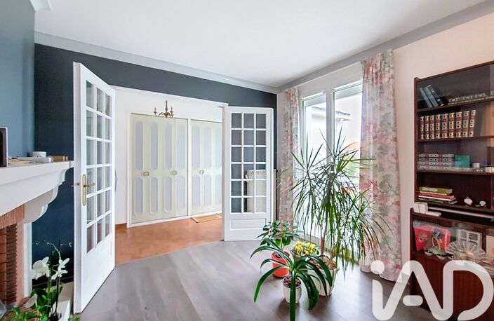 Vente Maison traditionnelle 7 pièces — photo 2